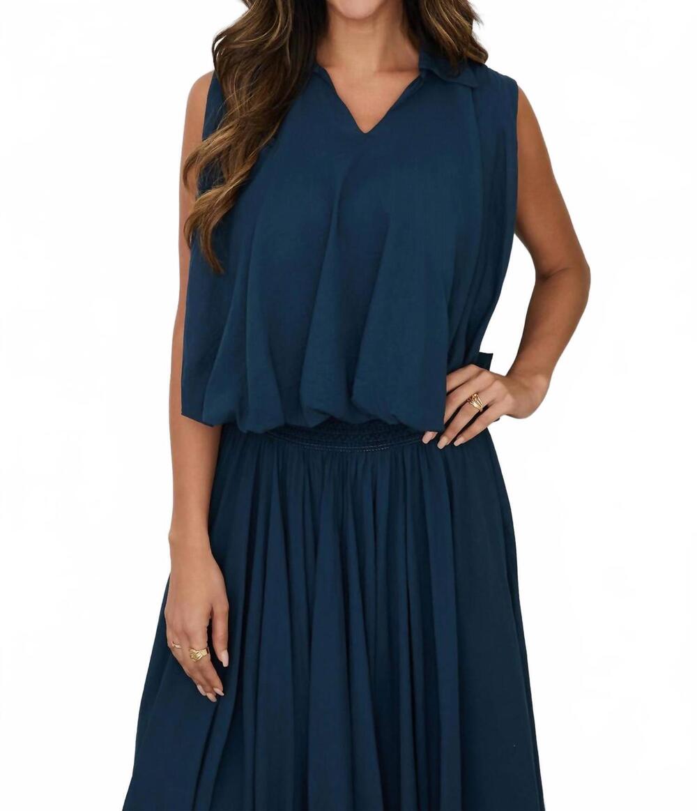 NEW MILIO MILANO sleeveless bubble top in navy
